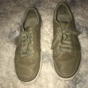 Nike Air Jordan Leather Sneakers